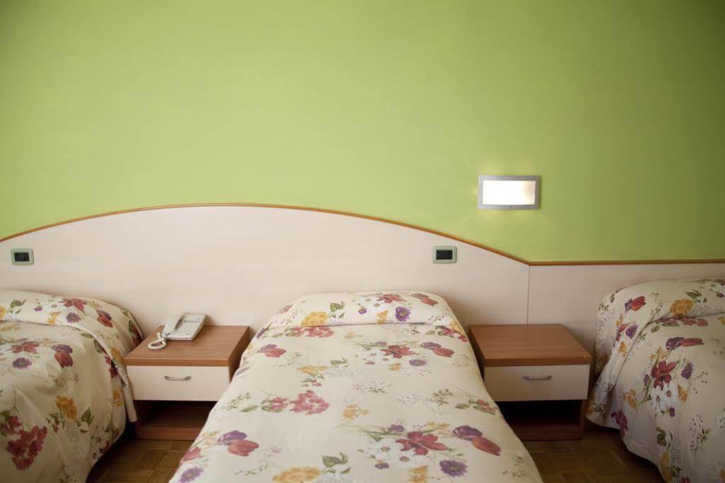 Albergo Da Benedetta Vetralla Eksteriør bilde